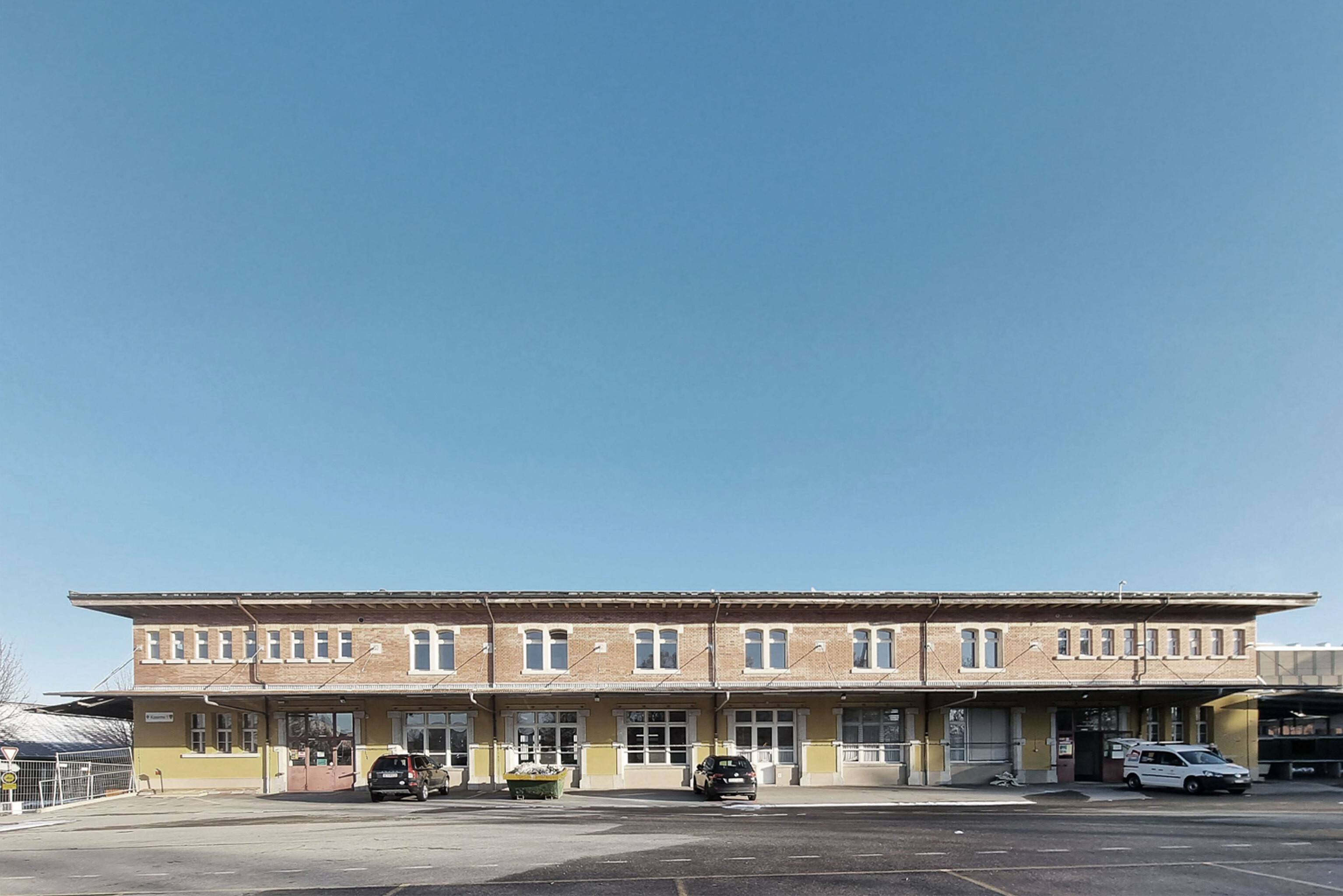 Rückblick / WPL Thun, Mannschaftskaserne